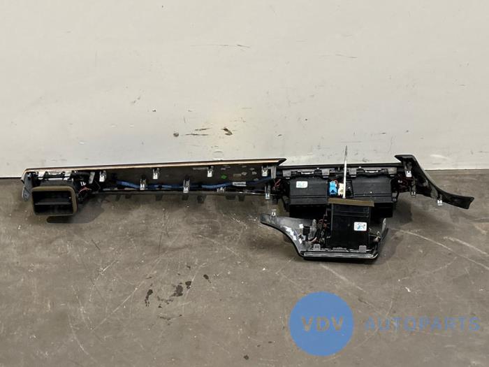 Dashboard sierlijst Mercedes CLS-Klasse