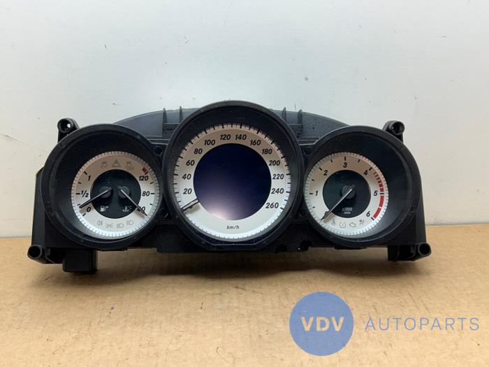 Licznik kilometrów KM Mercedes CLS-Klasse