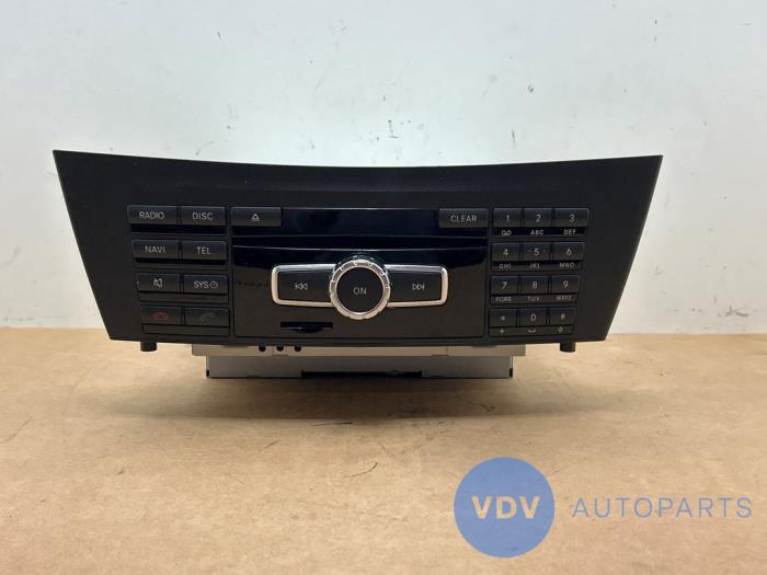 Radio Mercedes C-Klasse