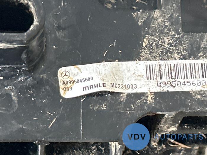 Radiateur Mercedes C-Klasse