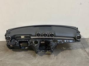 Gebruikte Dashboard Mercedes C Estate (S206) C-200d 2.0 Turbo 16V Prijs € 907,50 Inclusief btw aangeboden door Autoparts Van De Velde