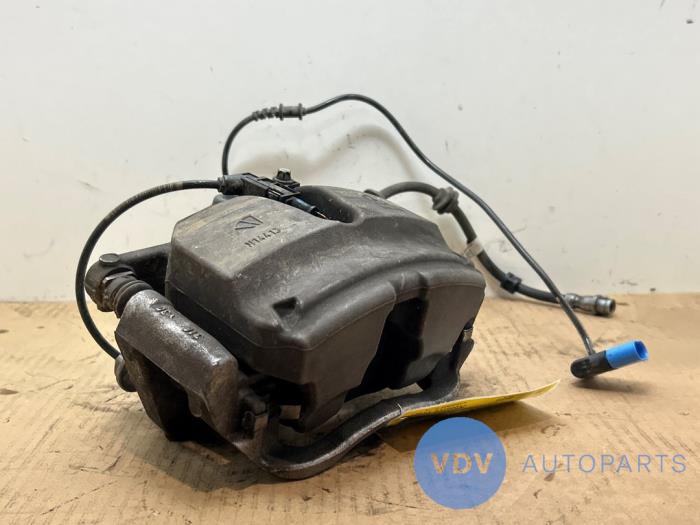 Remklauw (Tang) rechts-voor Mercedes C-Klasse