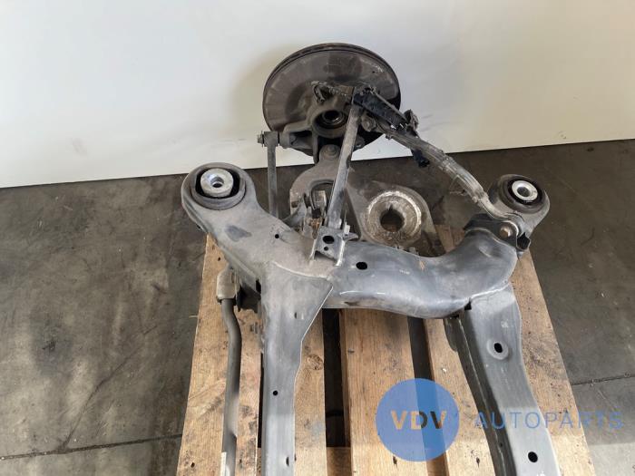 Os tylna napedu na tylne kola Mercedes GLE