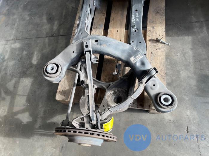 Os tylna napedu na tylne kola Mercedes GLE