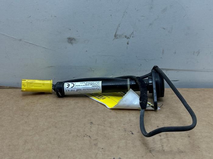 Popup System Motorhaube Mercedes A-Klasse