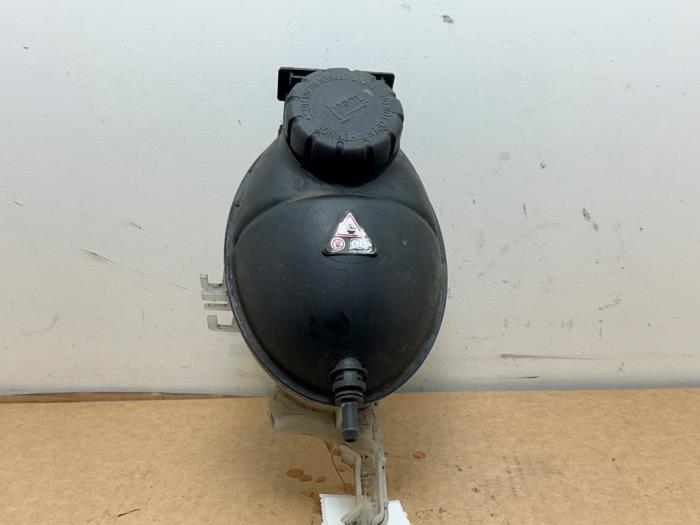 Zbiornik rozprezny Mercedes E-Klasse