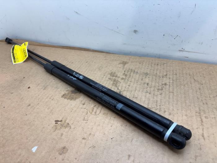 Set of bonnet gas struts Mercedes C-Klasse