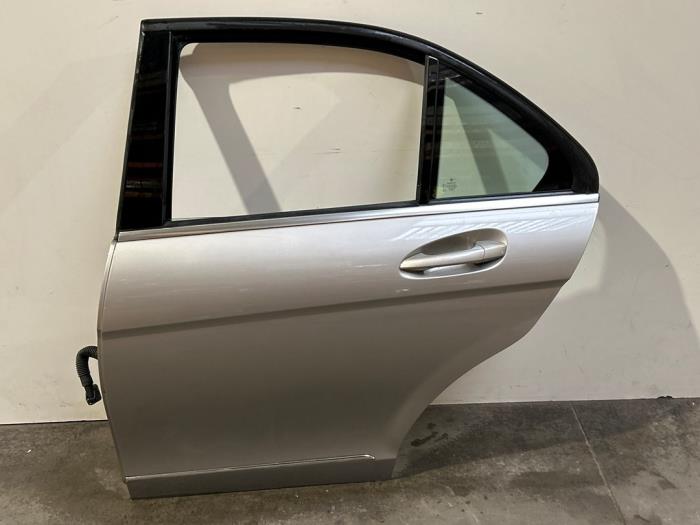 Tür 4-türig links hinten Mercedes C-Klasse