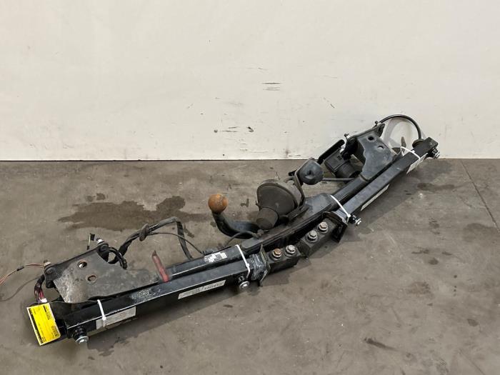 Hak holowniczy Mercedes C-Klasse