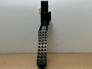 Gebruikte Gaspedaal Mercedes SLK (R171) 1.8 200 K 16V Prijs € 48,40 Inclusief btw aangeboden door Autoparts Van De Velde