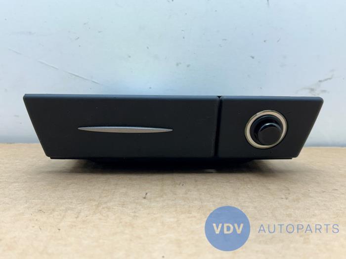 Popielniczka przednia Mercedes SLK