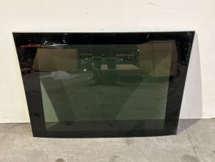 Gebruikte Schuifdak Glas Mercedes S (222.0/222.1) 4.0 S-63 AMG V8 Turbo 4-Matic+ Prijs € 332,75 Inclusief btw aangeboden door Autoparts Van De Velde