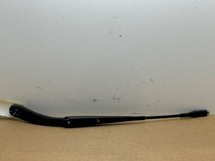 Ramie wycieraczki przedniej Mercedes B-Klasse