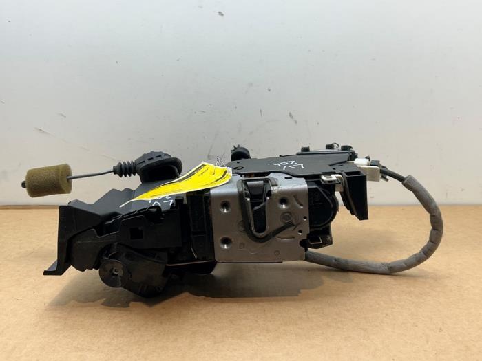 Mecanismo de cerradura de puerta de 4 puertas izquierda delante Mercedes C-Klasse