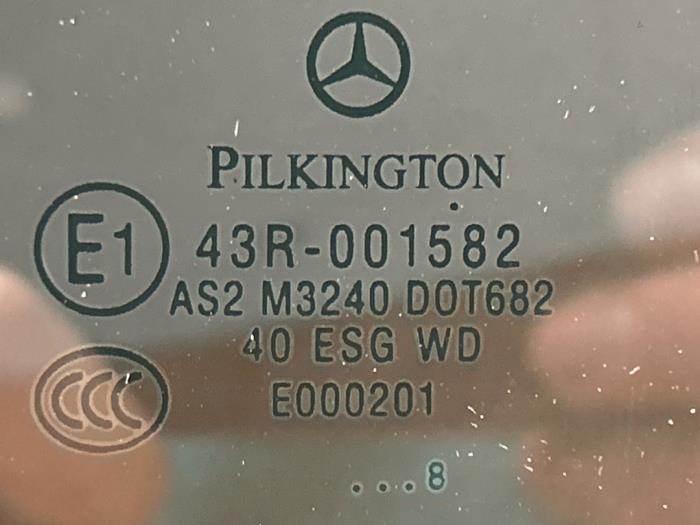 Türscheibe 4-türig links hinten Mercedes C-Klasse