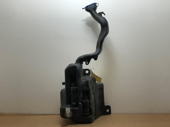 Scheibensprühertank vorne Mercedes GLA