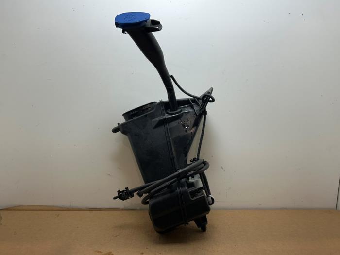 Scheibensprühertank vorne Mercedes GLC-Klasse