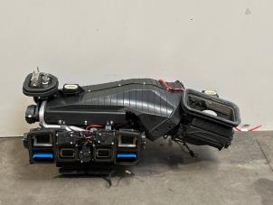 Gebruikte Kachelhuis Mercedes CLS (C218) 350 CDI BlueEfficiency,d 3.0 V6 24V Prijs € 181,50 Inclusief btw aangeboden door Autoparts Van De Velde