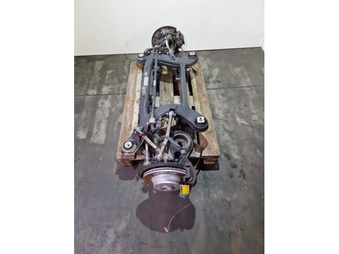 Os tylna napedu na tylne kola Mercedes CLS-Klasse