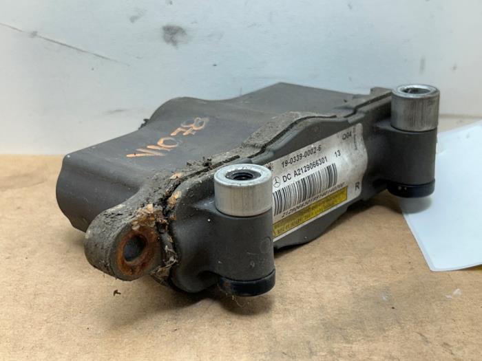 Popup System Motorhaube Mercedes E-Klasse