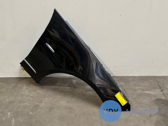 Aile avant droite Mercedes E-Klasse