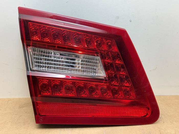 Achterlicht links Mercedes E-Klasse
