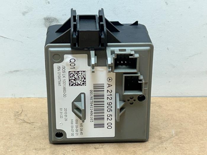 Serrure de contact + ordinateur Mercedes E-Klasse