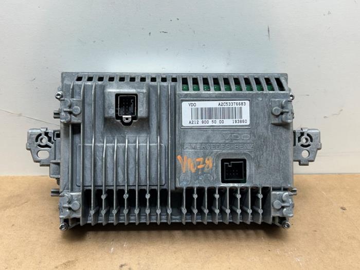 Affichage navigation Mercedes E-Klasse