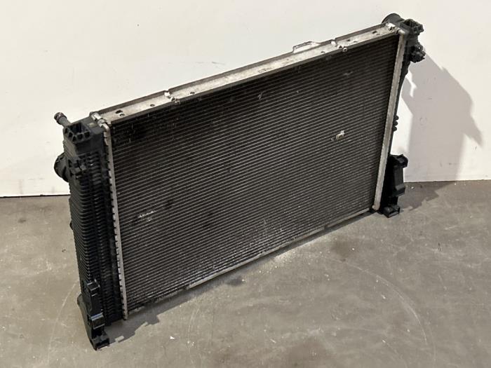 Radiateur Mercedes E-Klasse