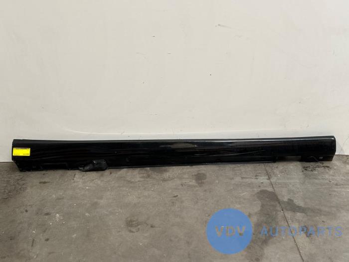 Próg prawy Mercedes E-Klasse