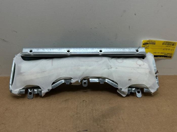 Knie airbag Mercedes E-Klasse