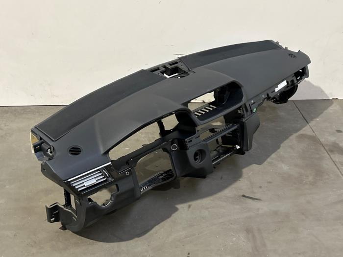 Panel Mercedes E-Klasse