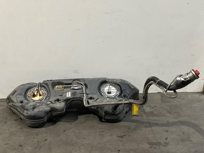 Zbiornik Mercedes E-Klasse