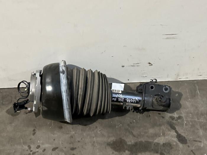 Stoßdämpfer rechts vorne Mercedes E-Klasse