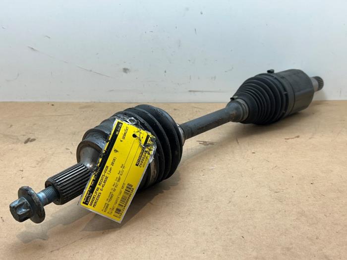 Os napedowa prawy przód Mercedes E-Klasse