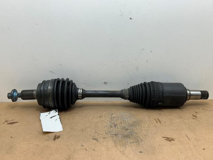 Os napedowa prawy przód Mercedes E-Klasse