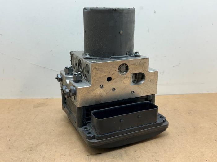 Pompa ABS Mercedes E-Klasse