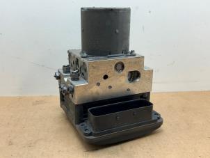 Gebruikte ABS Pomp Mercedes E Estate (S212) E-300 CDI V6 24V BlueEfficiency 4-Matic Prijs € 108,90 Inclusief btw aangeboden door Autoparts Van De Velde