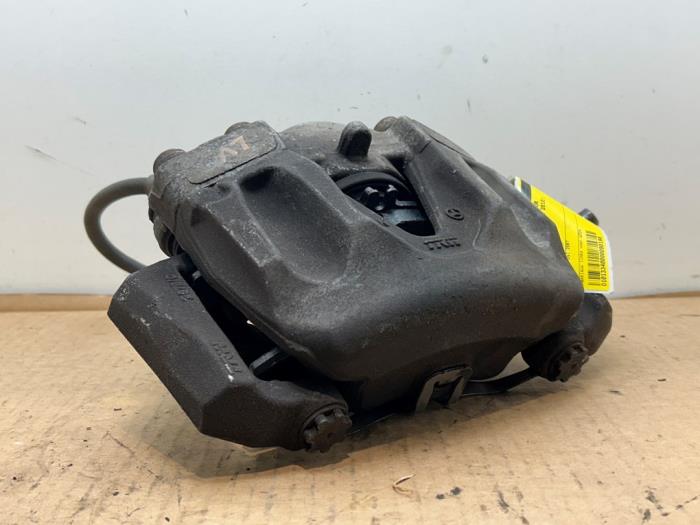 Zacisk hamulcowy lewy przód Mercedes E-Klasse