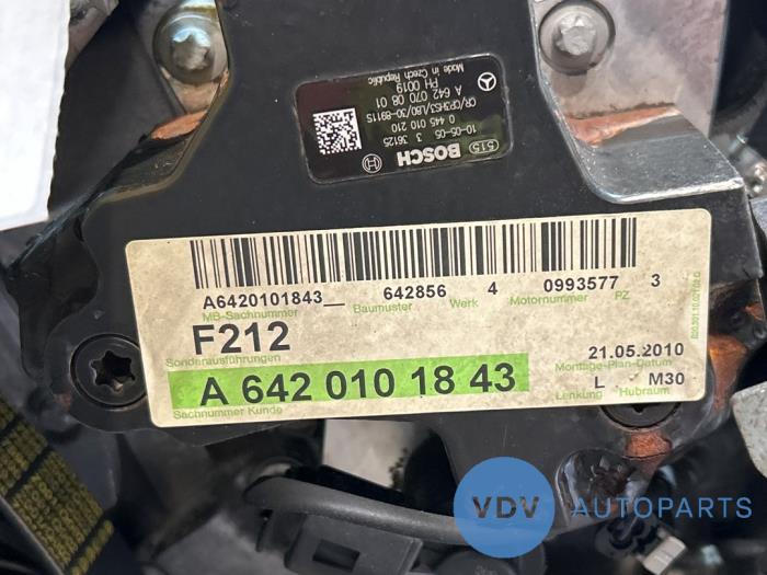 Motor Mercedes E-Klasse