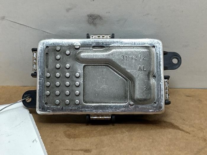 Opornik nagrzewnicy Mercedes E-Klasse