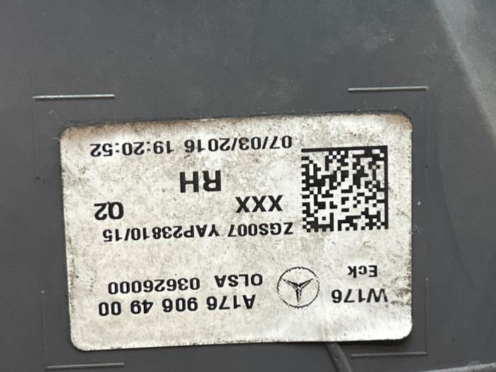 Tylne swiatlo pozycyjne prawe Mercedes A-Klasse