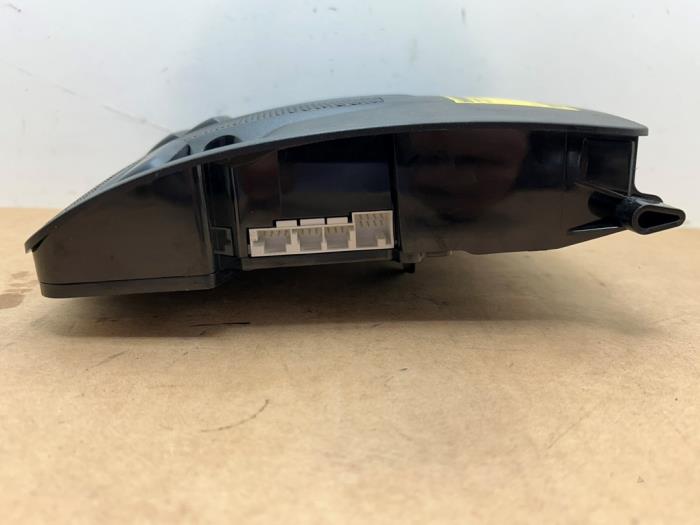 Oswietlenie wewnetrzne przód Mercedes A-Klasse