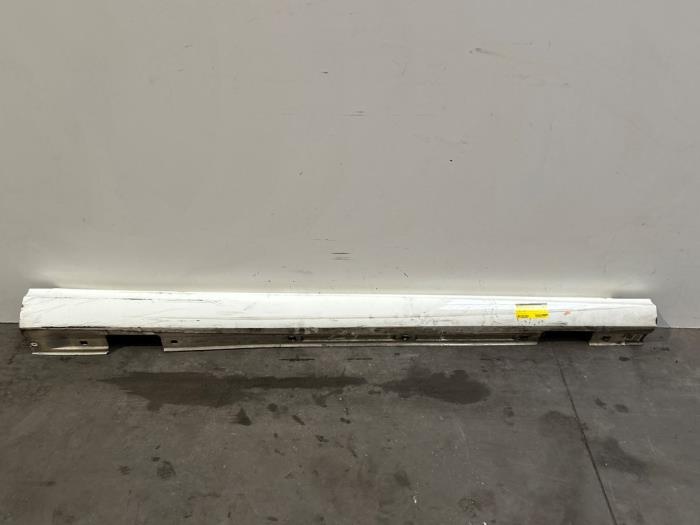 Próg prawy Mercedes A-Klasse