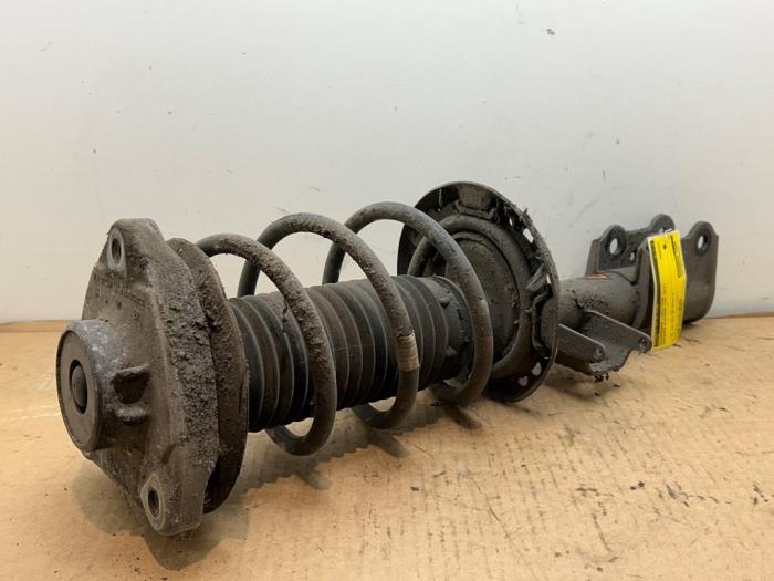 Amortyzator wstrzasów lewy przód Mercedes A-Klasse