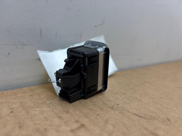 Przelacznik (rózne) Mercedes C-Klasse