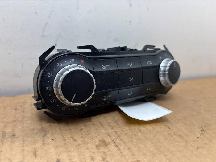 Panel sterowania nagrzewnicy Mercedes B-Klasse