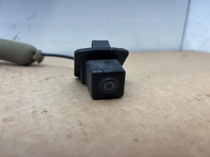 Kamera cofania Mercedes E-Klasse