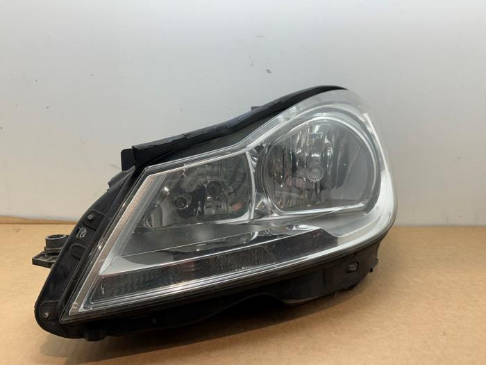 Scheinwerfer links Mercedes C-Klasse
