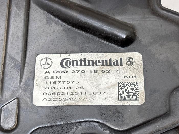 Ordinateur réservoir automatique Mercedes E-Klasse